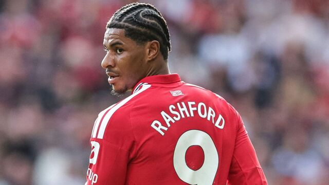 Can you name the last four players to wear numbers 1-11 at Man Utd?