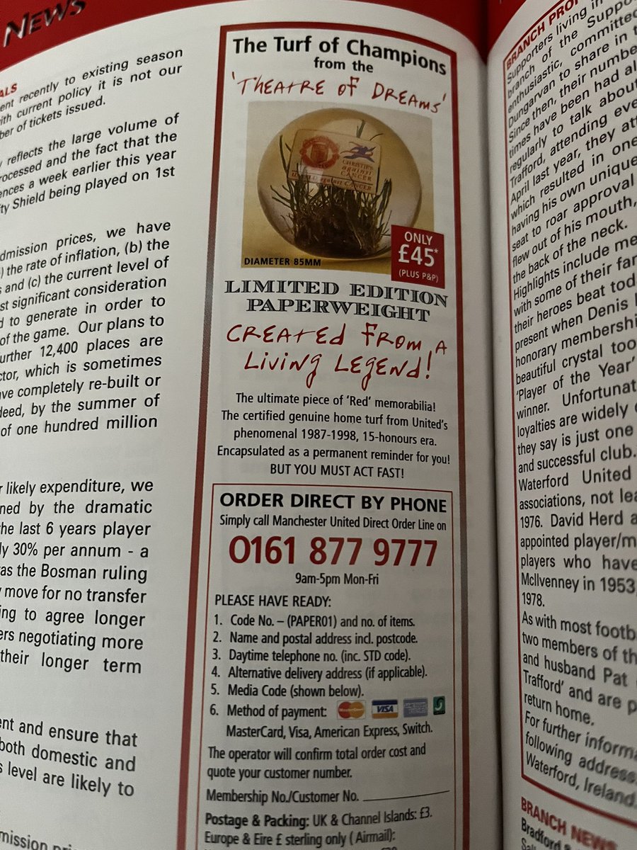Jurnalis: Manchester United Menjual Rumput Old Trafford Seharga £45 pada Musim Treble 1999