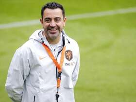 Les Pays-Bas se déchirent déjà sur les choix de Xavi