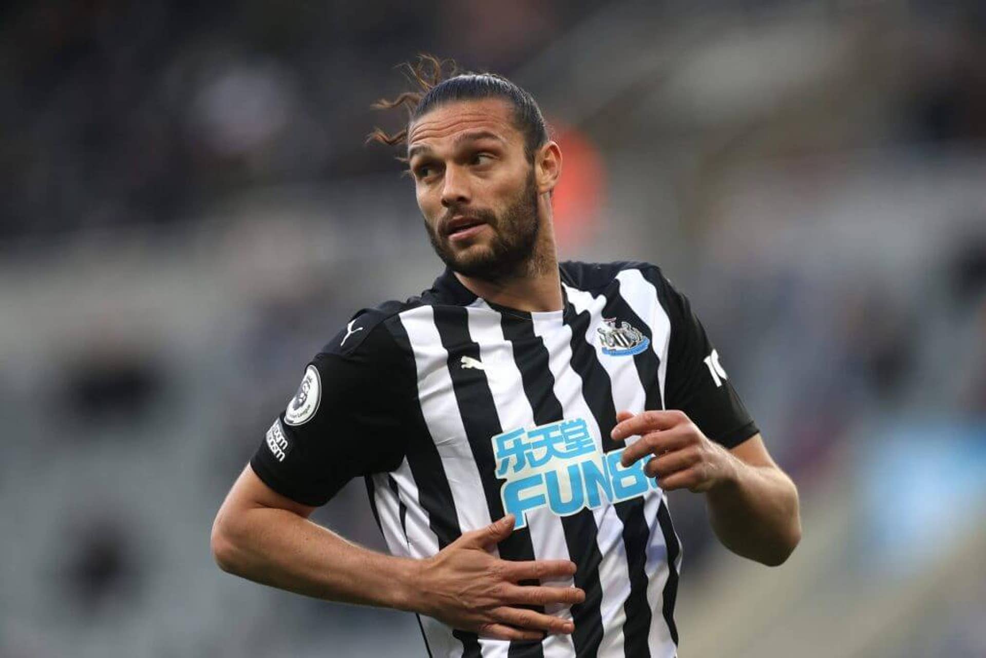 TA: L'ex attaccante inglese Andy Carroll ha rivelato di essere stato aggredito sessualmente nel 2021, l'aggressore condannato a 3 anni