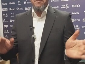 卡洛斯：姆巴佩应获金球奖，C罗身体素质惊人还能再踢十年
