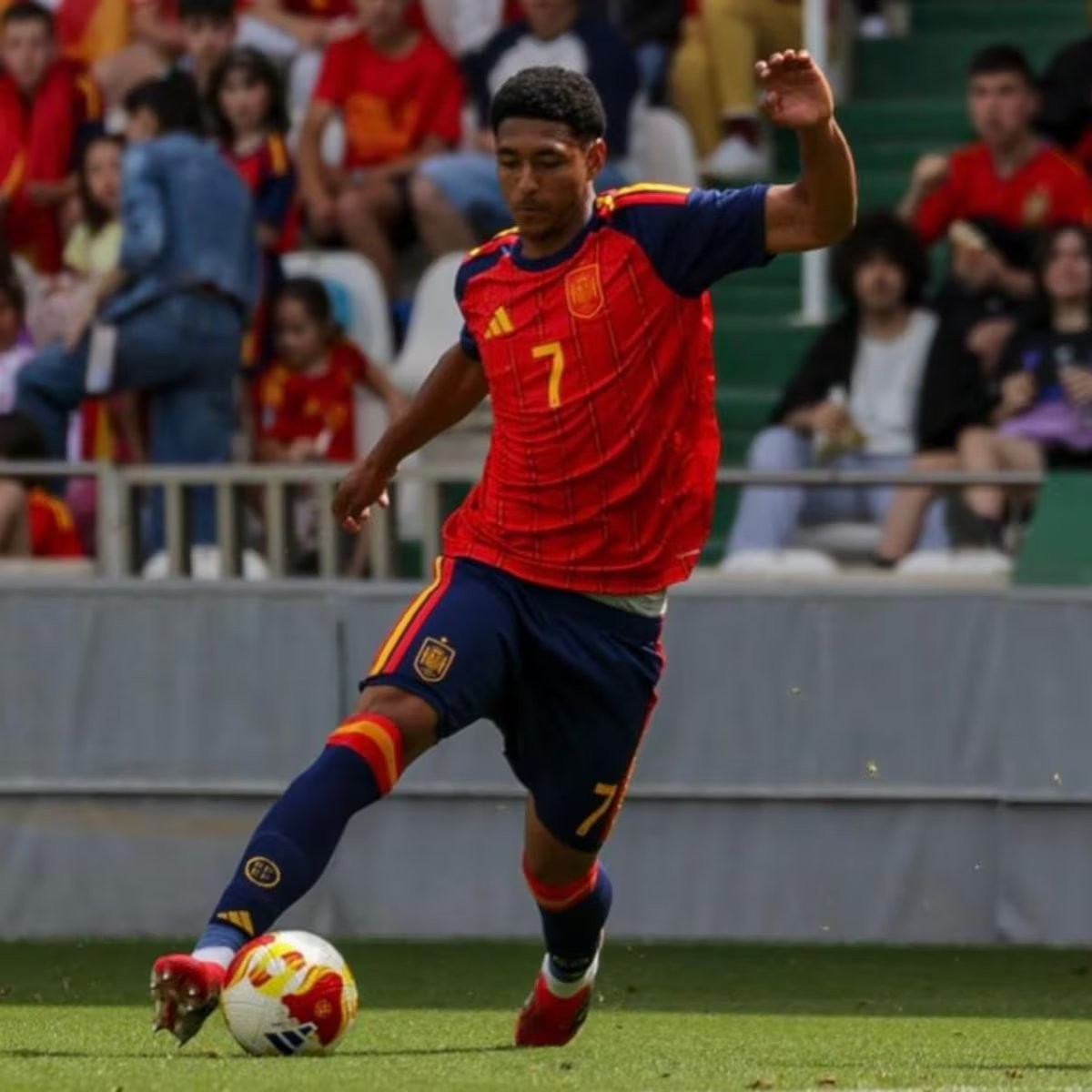 Owen Emeka sigue de dulce y destaca con España sub 18