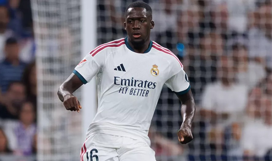 Real Madrid: Konaté erleidet Bänderverletzung im rechten Bein, Rückkehr ungewiss