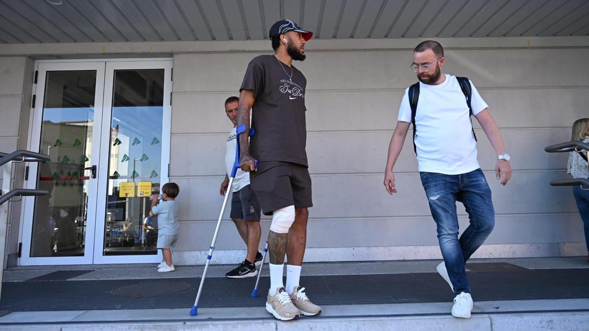 Aubameyang sur sa blessure : « Ça fait partie de la vie, nous en sortirons plus forts »