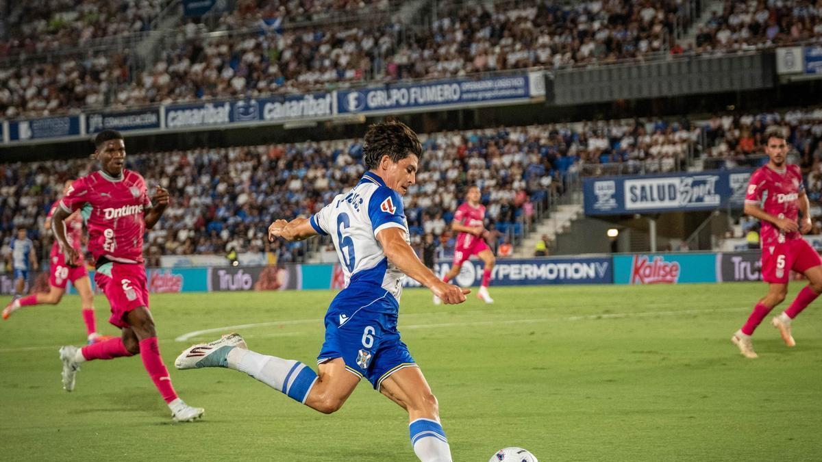 Jogador do Tenerife Juanjo Sánchez: Eu votaria em Cubarsí para a Bola de Ouro