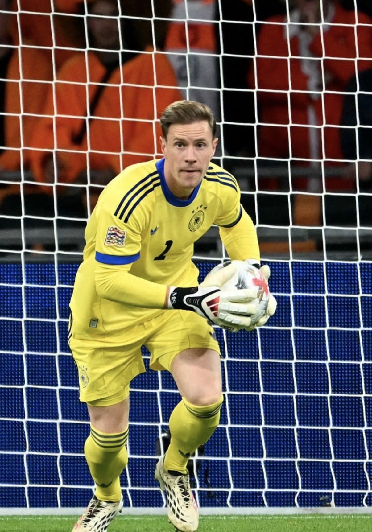 Ter Stegen espetacular! Goleiro faz 9 defesas contra a Holanda e garante empate para a Alemanha