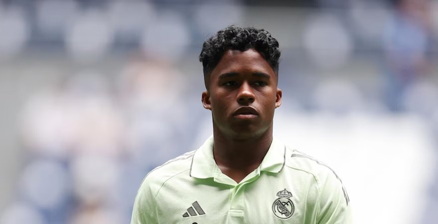 Corriere dello Sport: Milan planeia tentar empréstimo de Endrick na janela de inverno