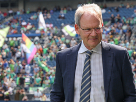 Schmetzer senses positive momentum after end to Seattle's winless run