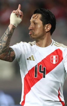 La Gazzetta dello Sport: Lapadula, aos 36 anos em grande fase, retorna à seleção do Peru em busca do sonho da Copa do Mundo