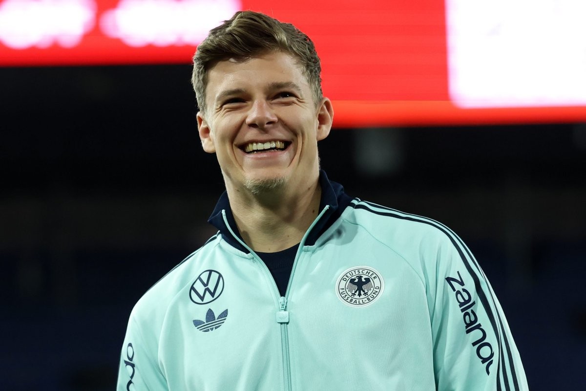 Journalist: Bayern erwägt Dahmen als Nummer zwei; Manuel Neuer und Sven Ulreich planen gemeinsamen Rücktritt