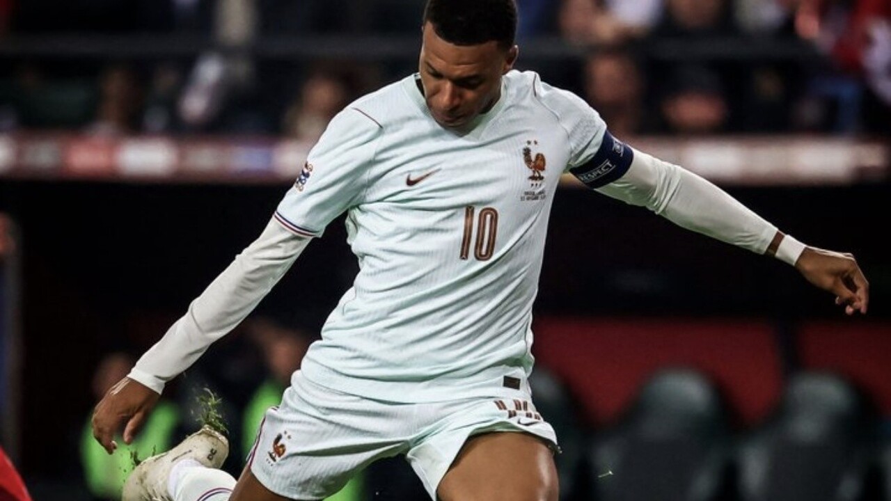 Turkey 0-1 France: Mbappe nets winner and off injured on Zidane's debut