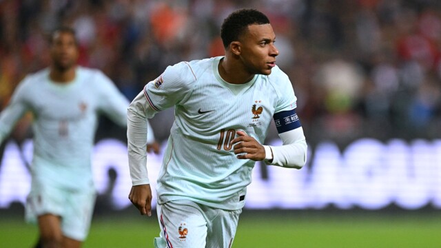 Turkiye 0-1 France: Mbappe secures win on Zidane's debut