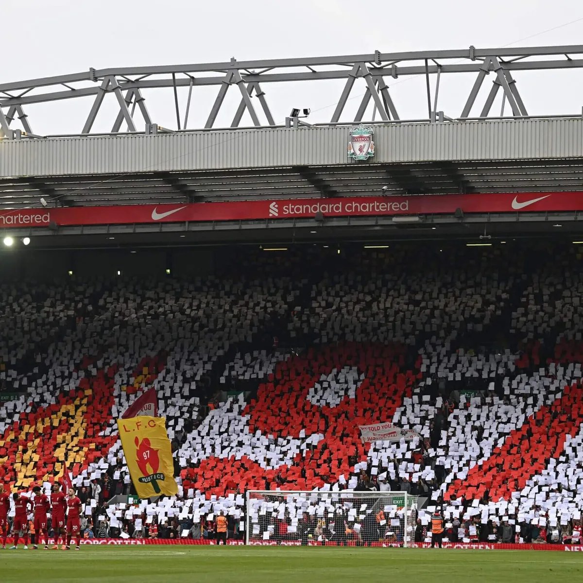 Les familles des victimes de Hillsborough indignées par les propos d'un porte-parole de la police britannique, un député demande des excuses