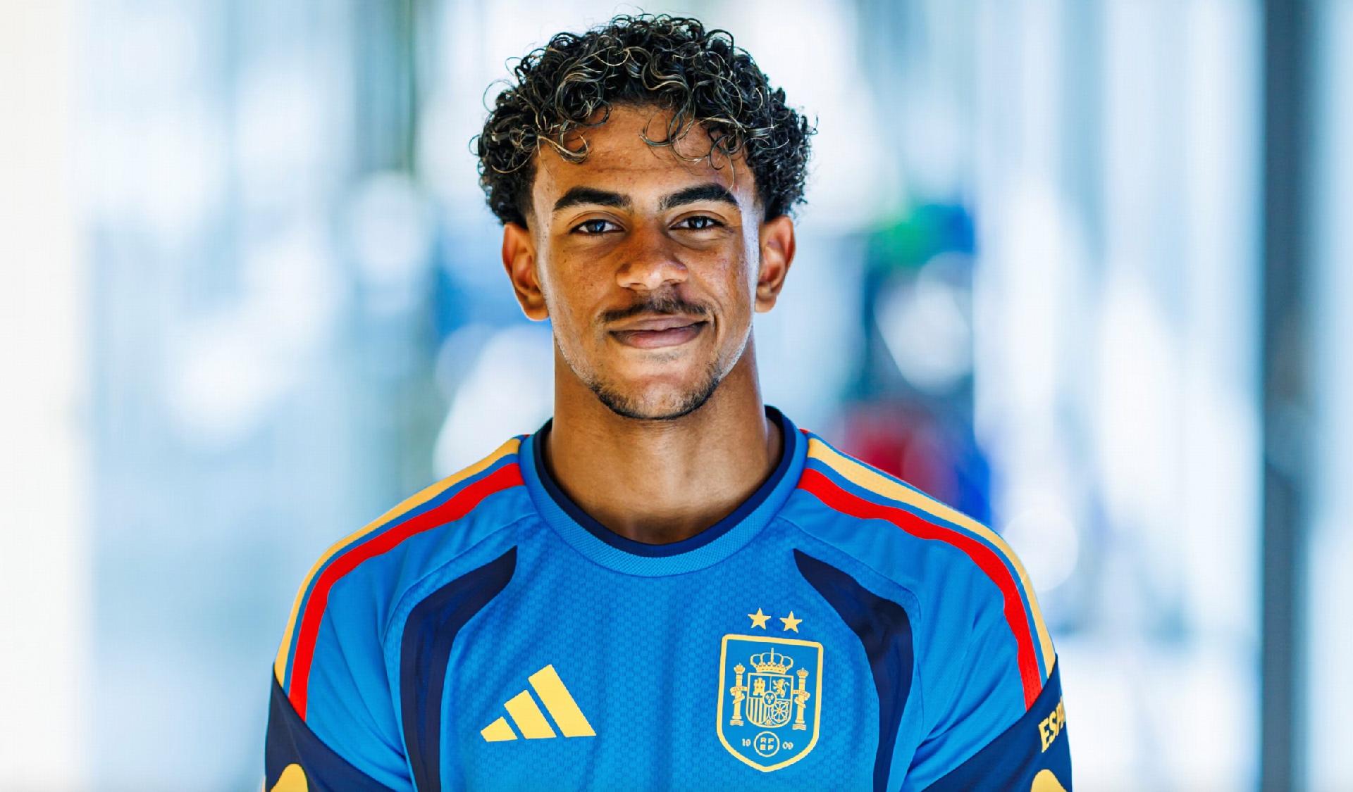 Yamal : J'ai déjà le niveau Ballon d'Or, mais les gens me trouvent encore jeune