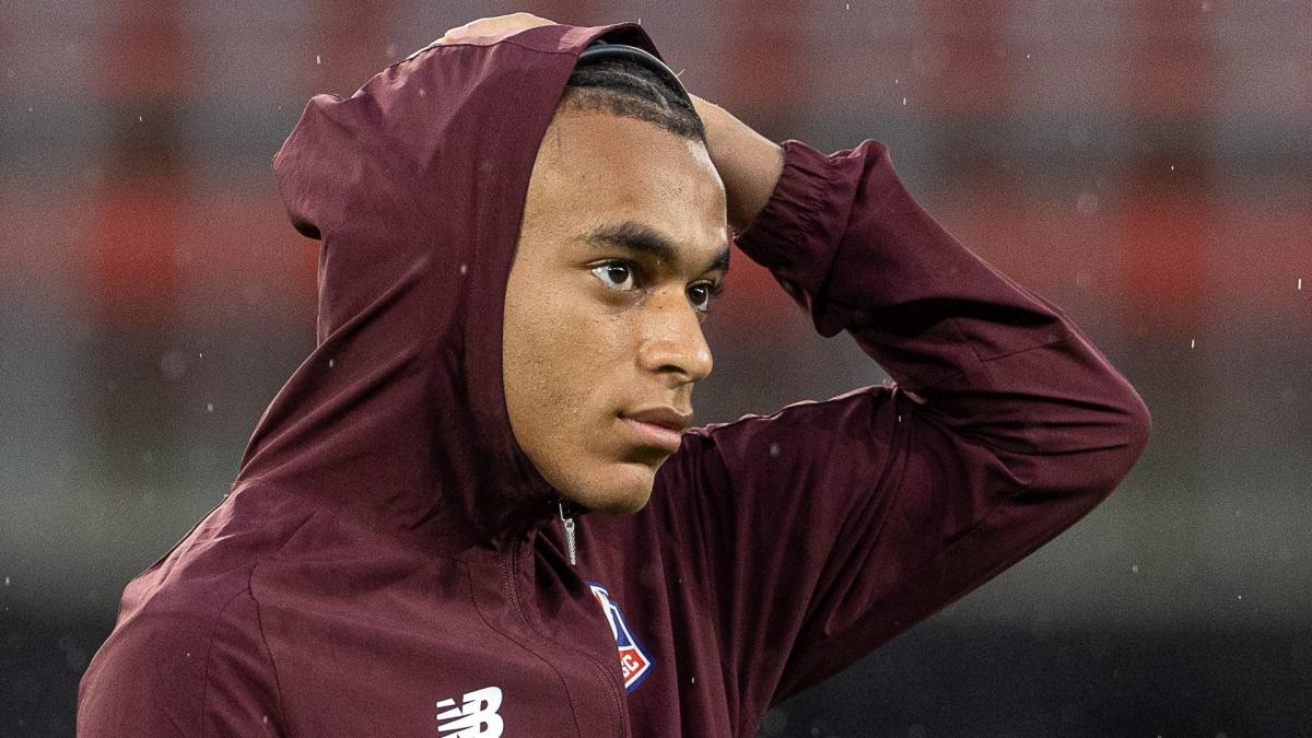 Ethan Mbappé estreia pela França Sub-21, Cherki provoca: "Você não está com a On?"