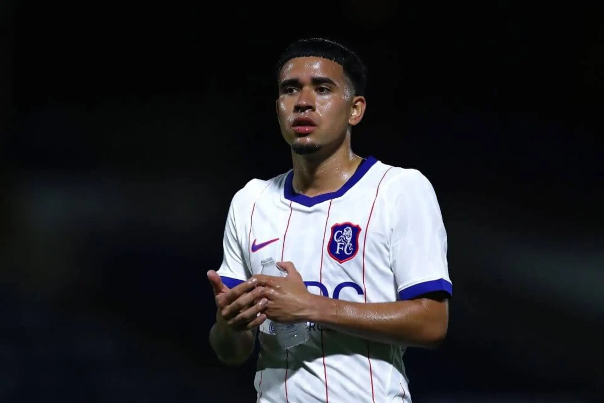 TA: Ecuador-Talent Paez ist Chelsea U21-Ersatz, Spieler fehlt die Disziplin