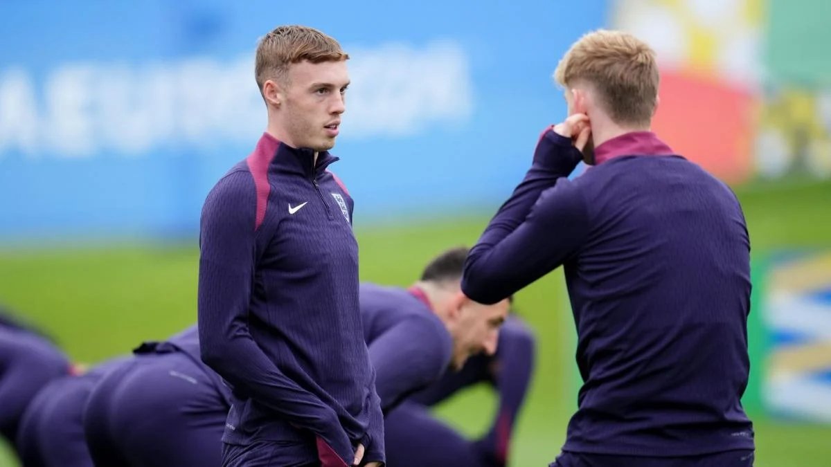 Tuchel: Palmer bỏ lỡ quá nhiều cơ hội, vắng mặt quá nhiều buổi tập do chấn thương