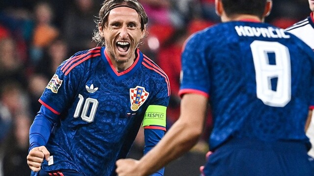 Czech 1-2 Croatia: Modric & Pasalic score to secure winning start for Bilic