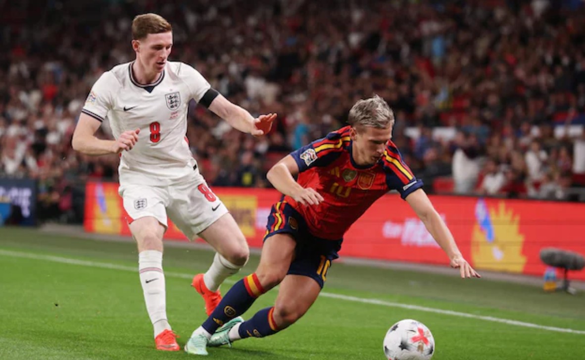 The Telegraph: Anderson deve continuare a emulare Rodrigo Hernández, sia al Manchester City che in Spagna