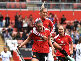Manchester United 2-1 West Ham: Terland and Medina hand Olid first WSL victory