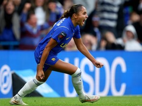Chelsea 1-0 Arsenal: Thompson seals derby bragging rights