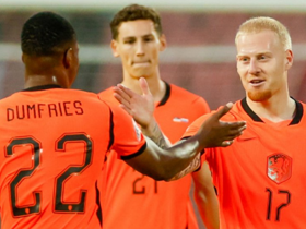 Serbia 1-2 Netherlands: Meerdink's brace seals victory as Gakpo injured