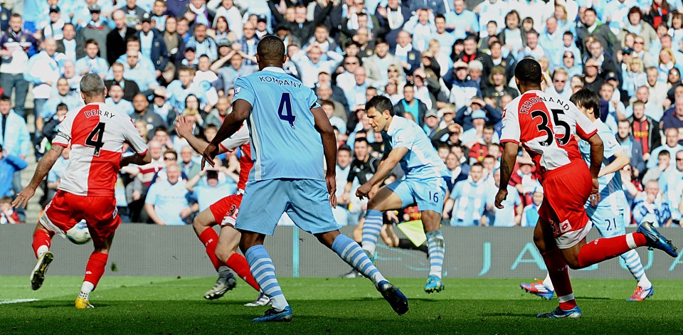 Cissé fustige Rooney et Dean : "Arrêtez de raconter des bêtises sur le match de 2012 de Manchester City"