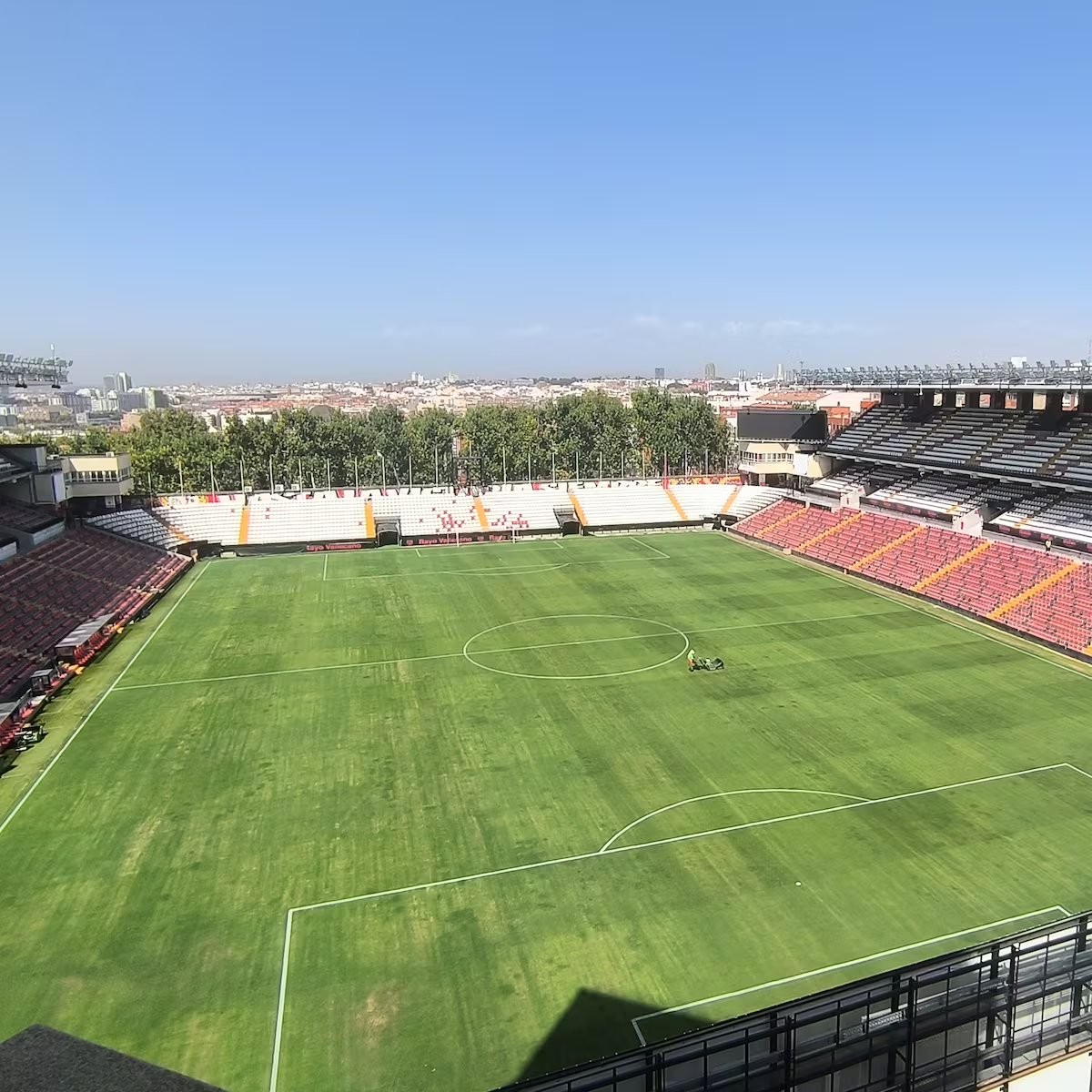 Más Madrid y PSOE pedirán el blindaje del Rayo en su “sede histórica” de Vallecas