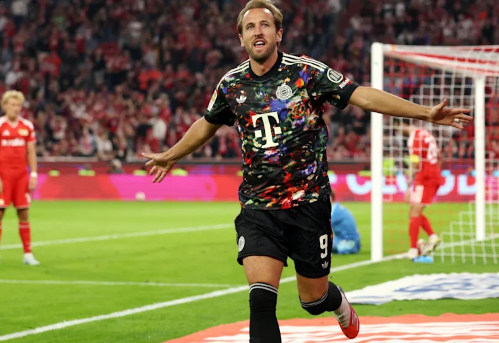 Bild: Bayern versteigert Kanes Rekord-Trikot, Höchstgebot bei 11.000 Euro