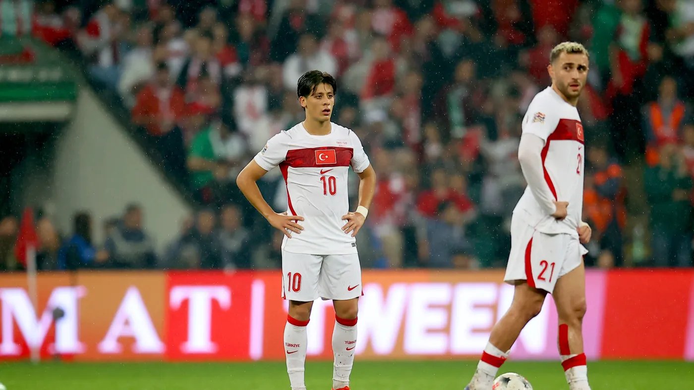 Italia 4-1 Turquía, los aficionados turcos piden la destitución de Montella