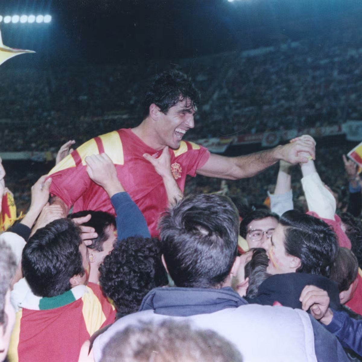 Mágicas dos estrellas, mágico Nervión