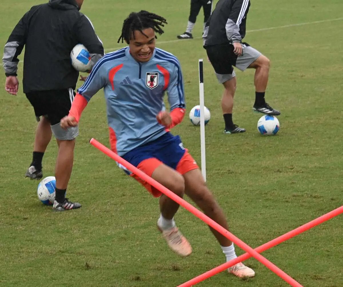 Japan U23 midfielder Nelson Ishiwatari aims to make an impact at Nagai Stadium