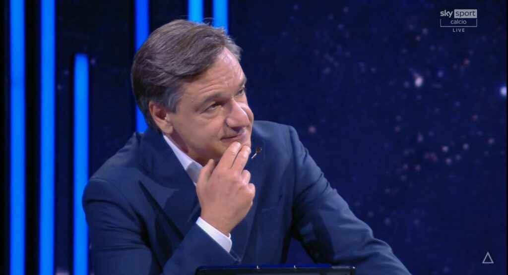 Comentarista Careca: Bergomi uma vez jogou um torcedor contra a mesa em Napoli