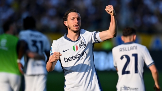 Gazzetta: Holm out 3-4 months for surgery, Bologna considers Darmian as replacement