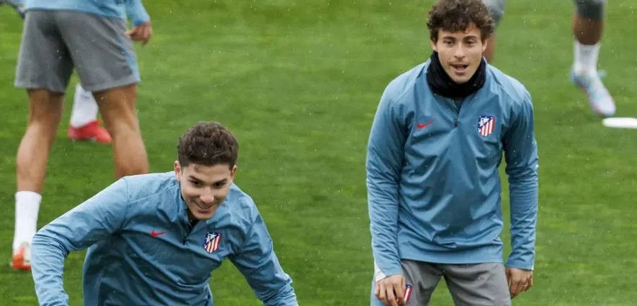 Riquelme : Álvarez est dans l'environnement idéal pour réussir, je lui souhaite le meilleur