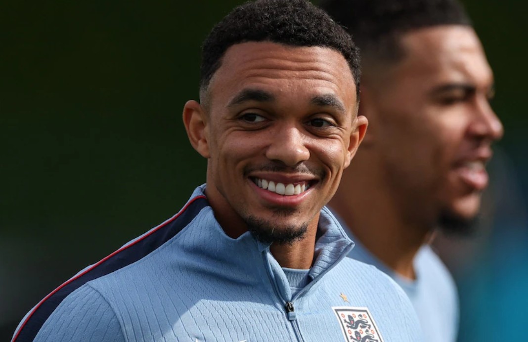 Cuối cùng đã có cơ hội? Matt Law: Alexander-Arnold sẽ đá chính lần đầu dưới thời Tuchel