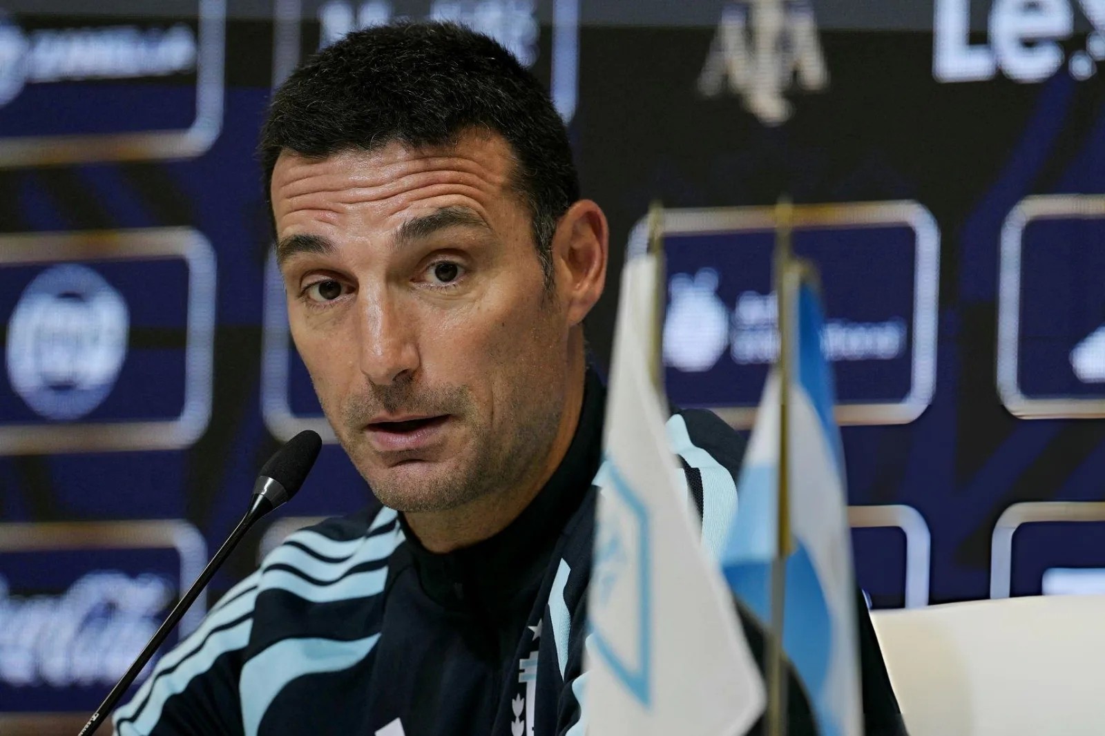 Lionel Scaloni: Contract extension? Both parties have good intentions and we've just started talks