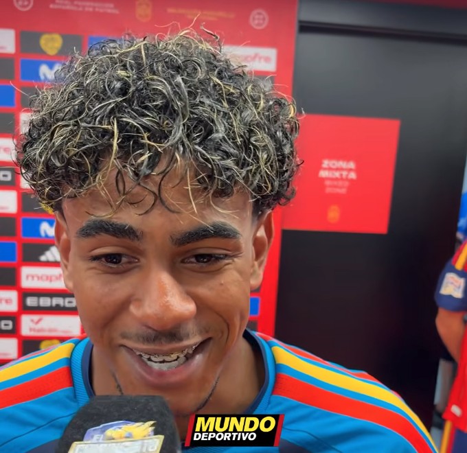 Yamal: "Non gioco solo per il Pallone d'Oro, non so chi lo vincerà"