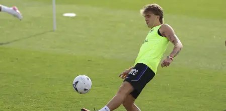 Mundo Deportivo: Pablo Barrios torna ad allenarsi, Sørloth ancora assente
