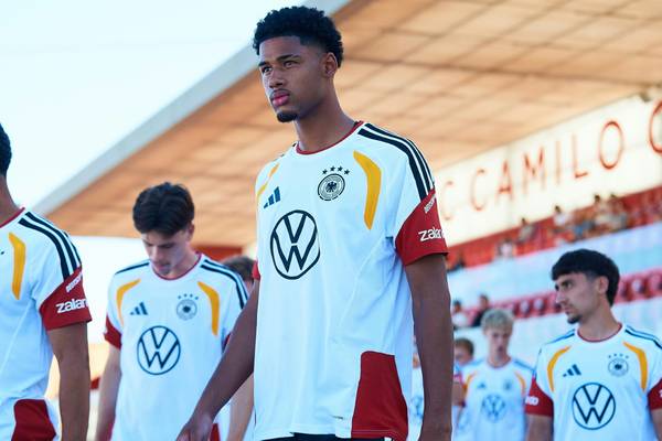 Werder-Trainer: Salim-Moa erleidet schwere Oberschenkelverletzung, frühestens nächstes Jahr wieder fit