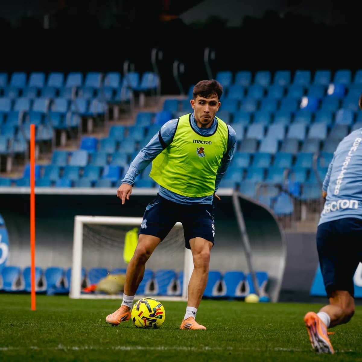 La EH Txapela pone a prueba el fondo de armario de la Real
