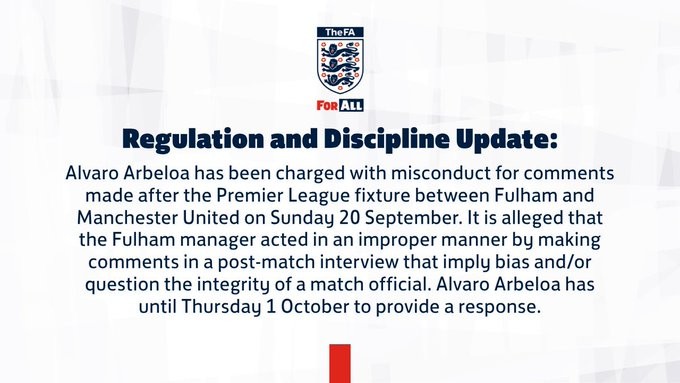 Oficial: La FA acusa a Arbeloa por afirmar que "los árbitros no quieren que el Manchester United pierda"
