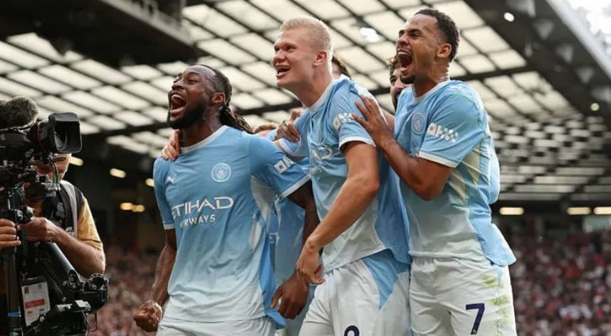 Primeiro-ministro britânico: Ficaria muito preocupado se o dono do Manchester City vender o clube, mas não posso intervir