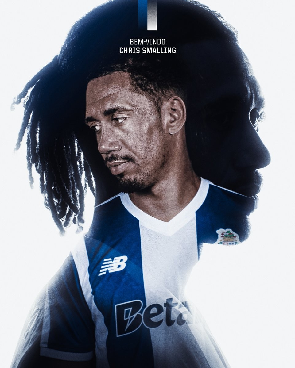 Chính thức: Smalling gia nhập Porto theo dạng tự do, ký hợp đồng đến hết mùa giải kèm tùy chọn gia hạn