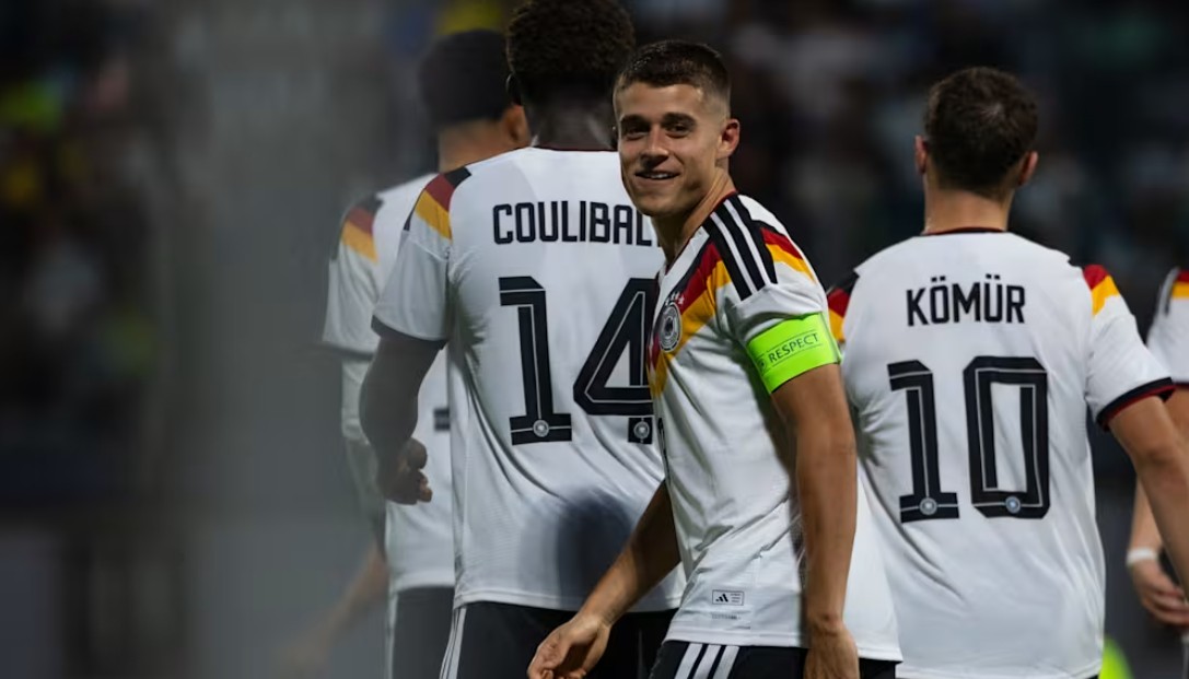 Nova esperança no ataque? Tresoldi marcou 7 gols nos últimos 5 jogos da Alemanha Sub-21