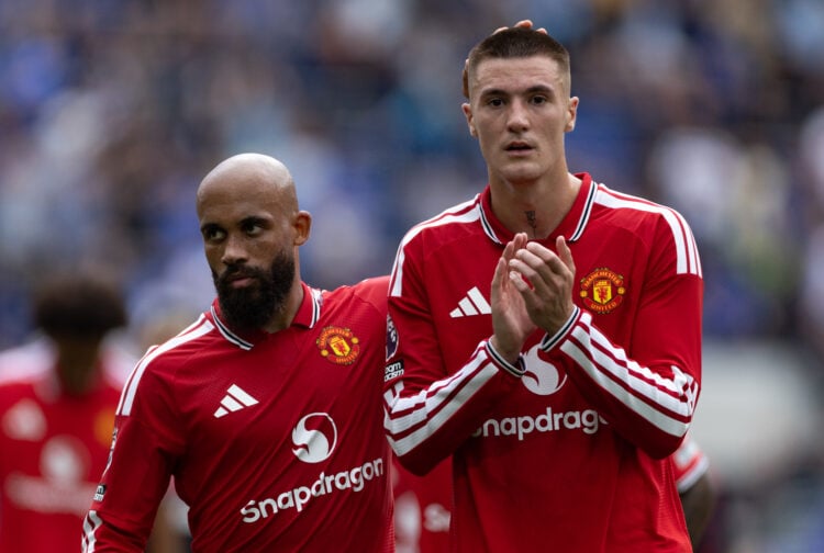 Ferdinand: Manchester United debería haber fichado a Welbeck o Benzema; Šeško podría aprender de ellos