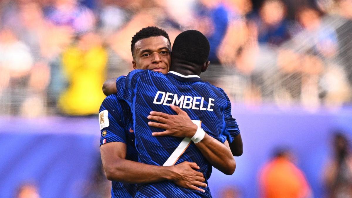 Dembélé : Mbappé et moi n'avons aucun problème, je n'ai pas le temps de m'occuper des polémiques sur les réseaux sociaux