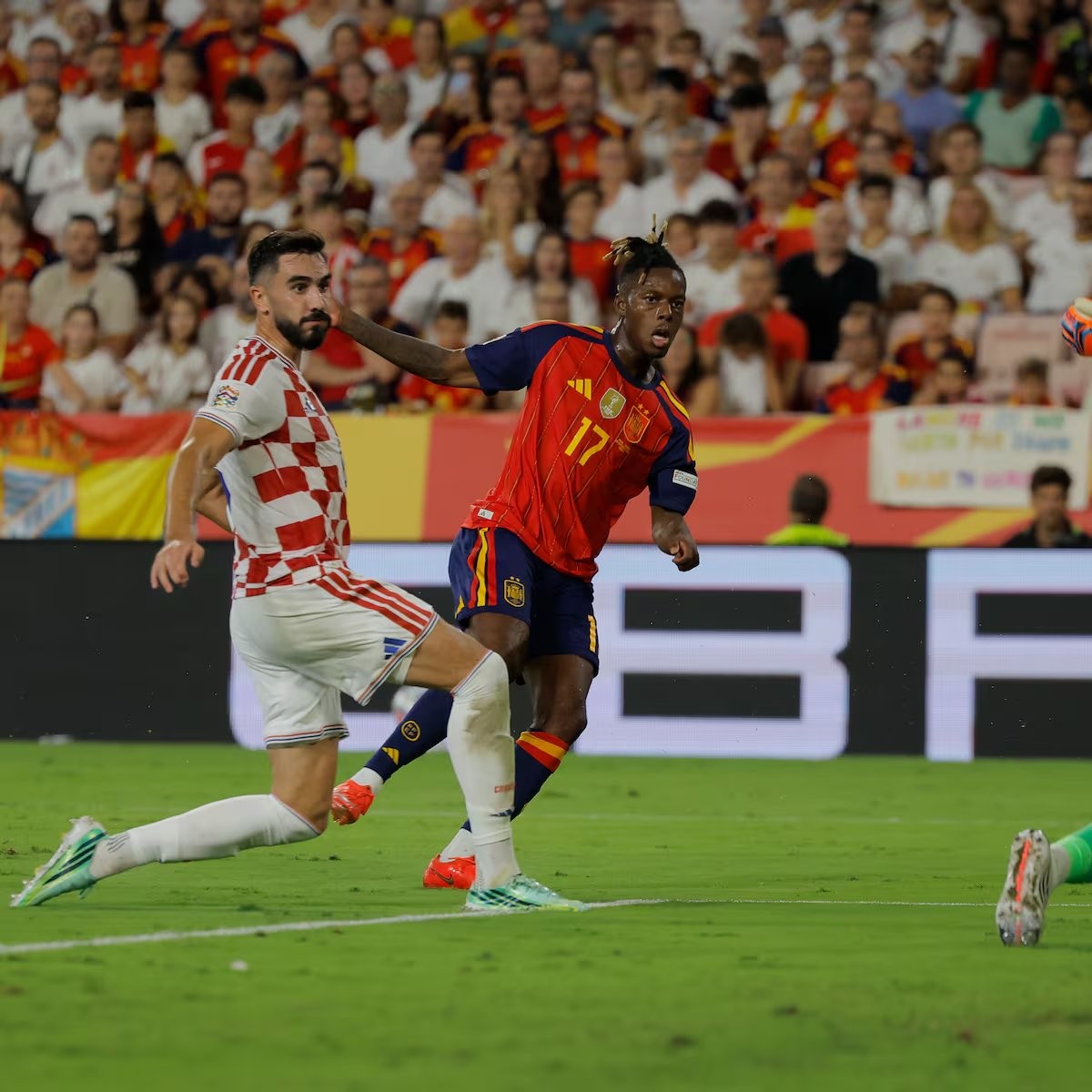 Nico Williams se cae de la Selección