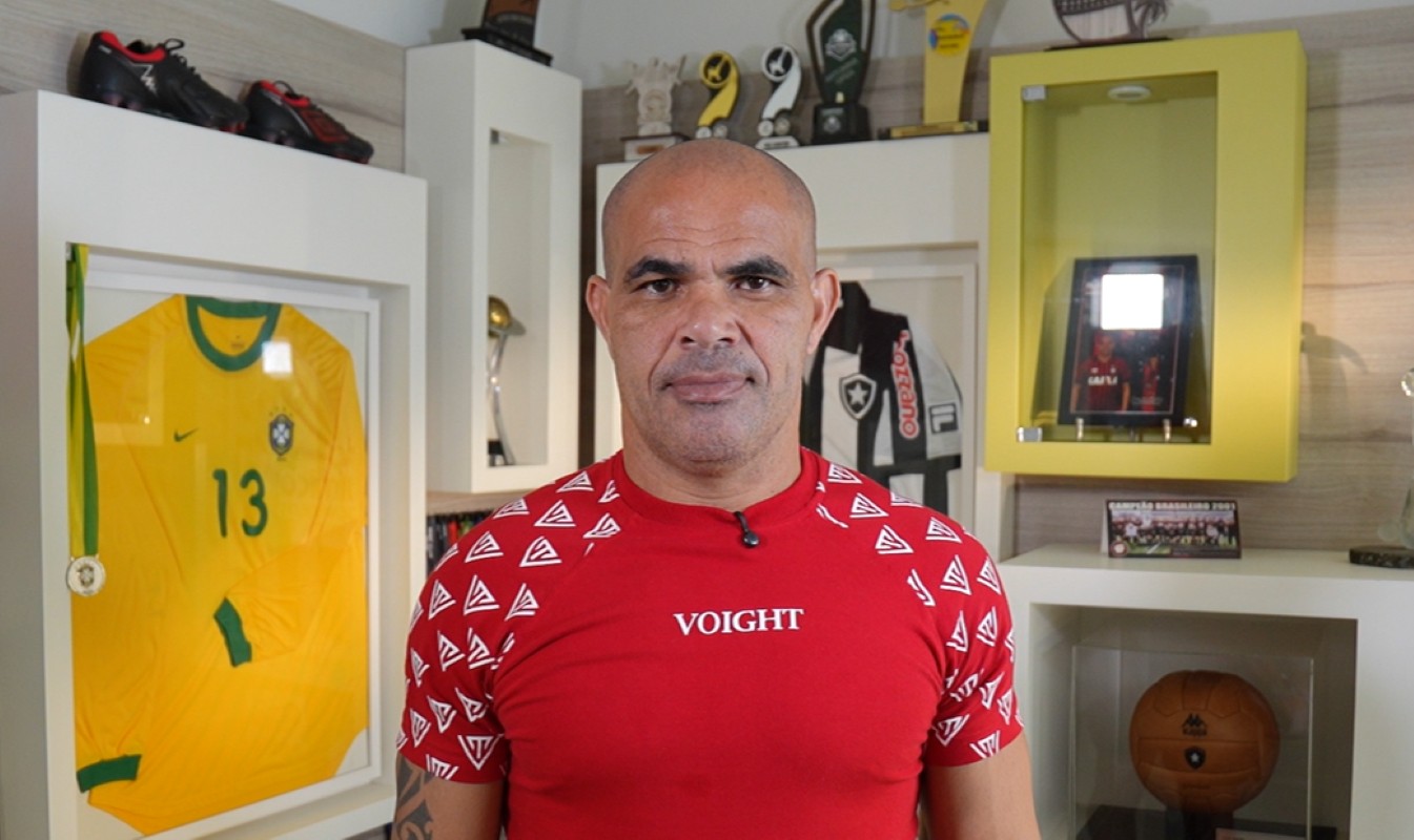 El exinternacional Alessandro: La preparación de Brasil para el Mundial de 2002 fue un caos