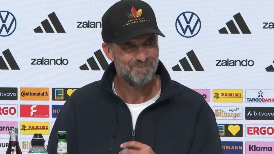 Klopp: Las habilidades de Bischof son asombrosas, la aparición de este tipo de jugadores es crucial para nosotros